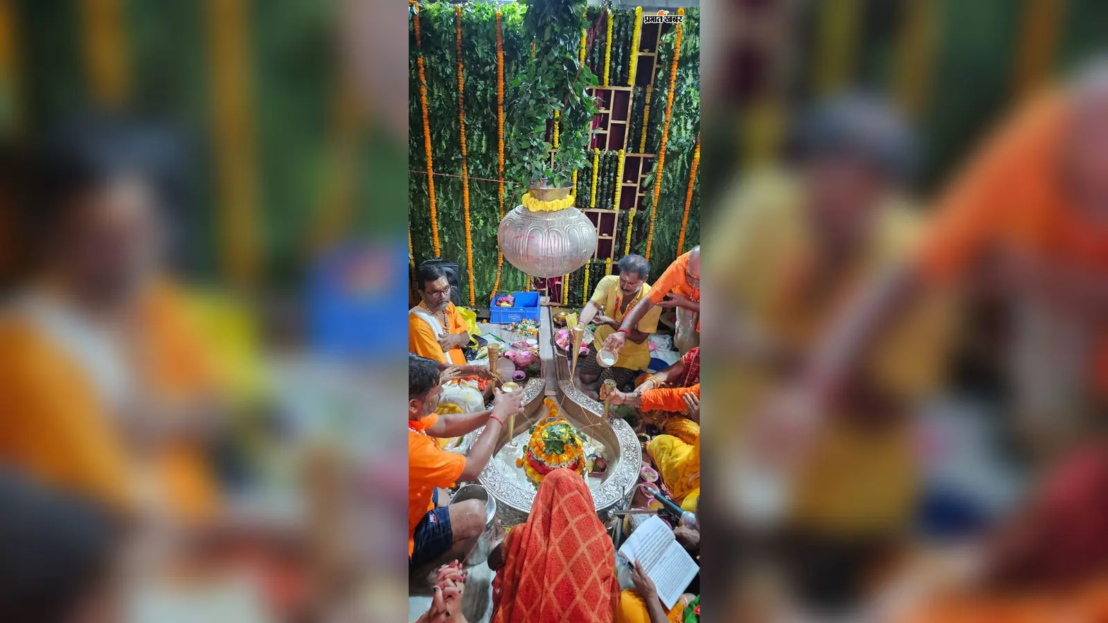 सीतामढ़ी के बाबा हलेश्वरनाथ मंदिर में महा रुद्राभिषेक, भक्तिमय माहौल में हुई पूजा-अर्चना