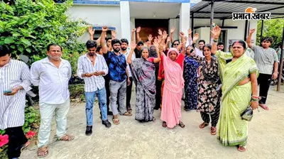 सीवान के बड़हरिया में बिजली संकट को लेकर प्रदर्शन, दुकानदारों और महिलाओं ने स्थायी समाधान की मांग की