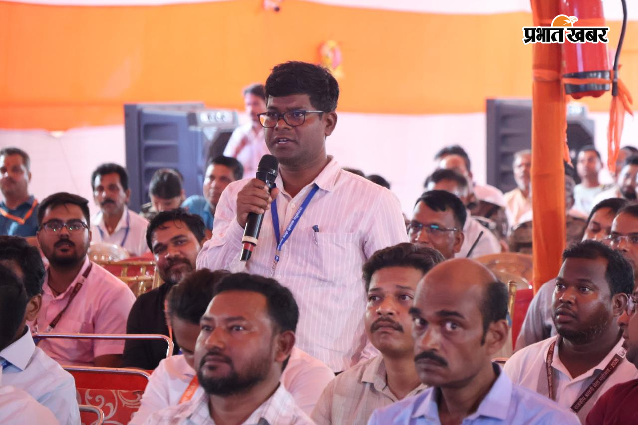 बासुकिनाथ में दंडाधिकारी व पुलिस पदाधिकारियों का ब्रीफिंग करते डीसी, एसपी | Prabhat Khabar Network