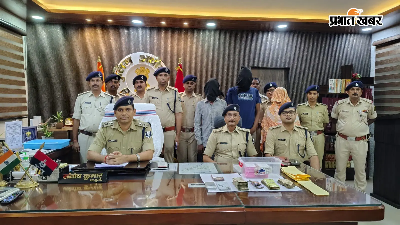 290 ग्राम हेरोइन के साथ महिला तस्कर समेत तीन गिरफ्तार, ड्रग नेटवर्क की जांच तेज