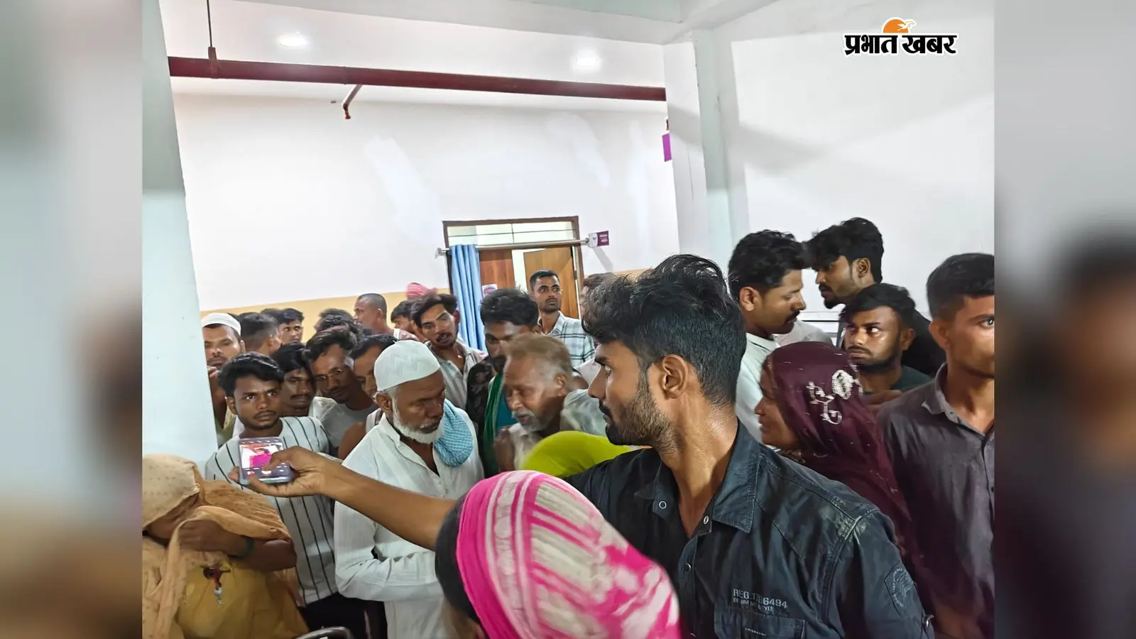 महिला की चाकू से गोदकर हत्या, तीन नकाबपोश हमलावरों ने दिया वारदात को अंजाम