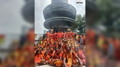 सैकड़ों कांवरियों का जत्था पैदल यात्रा करते हुए झारखंड धाम रवाना, गूंजे बोल बम के जयकारे