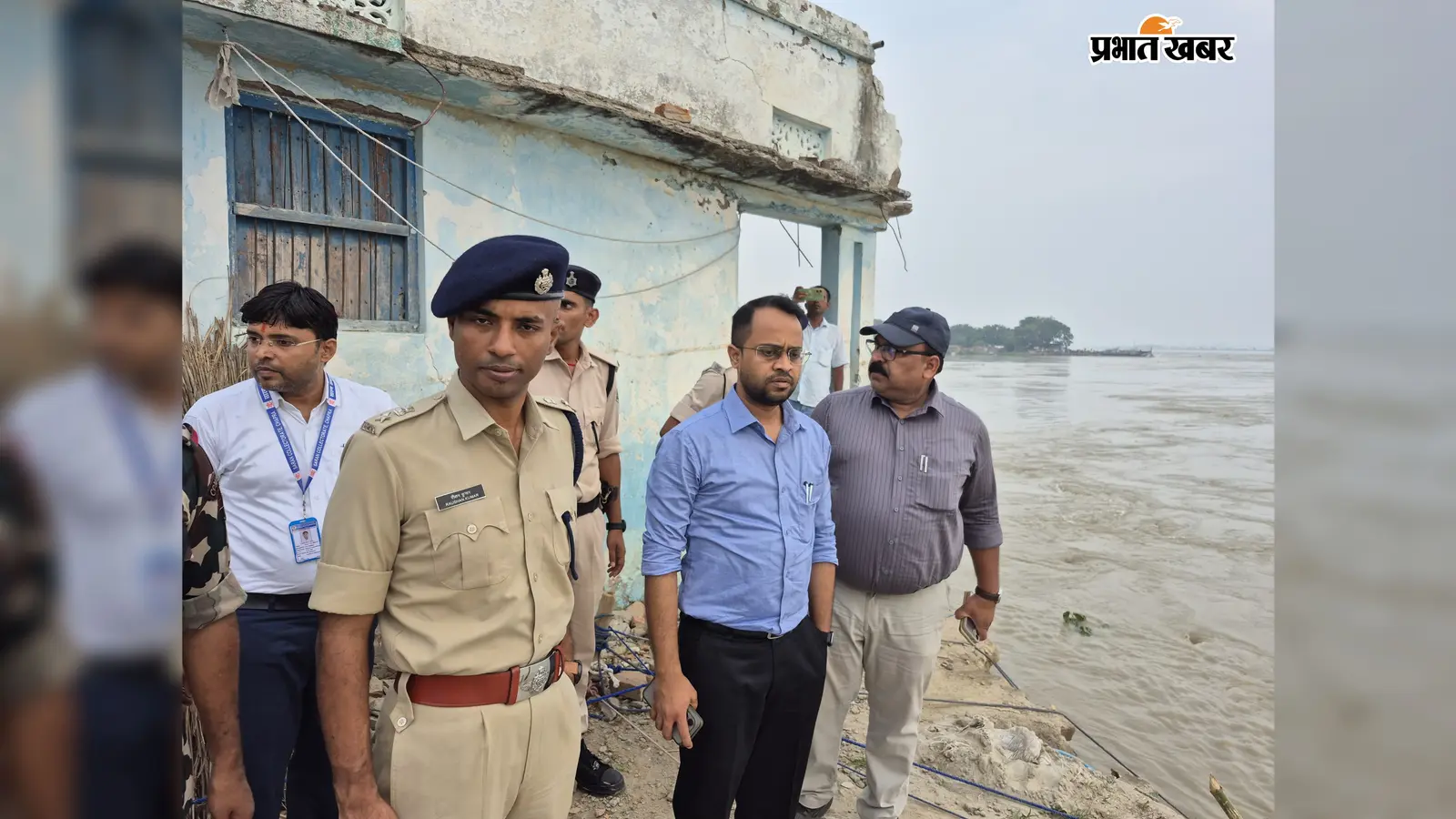 सरयू के बढ़ते जलस्तर से छपरा में बाढ़ का खतरा, कई इलाके जलमग्न; डीएम-एसपी ने लिया जायजा