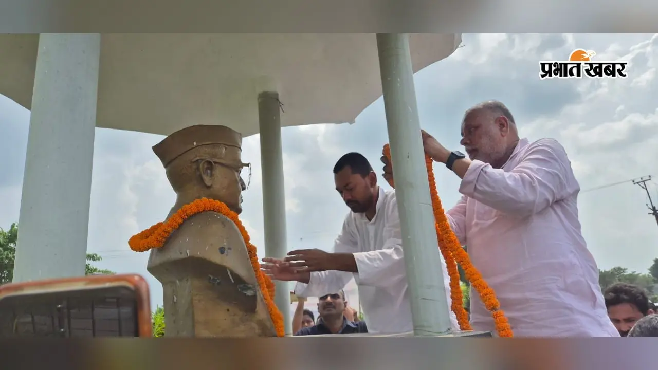 सीतामढ़ी में स्वास्थ्य मंत्री निशांत कुमार का भव्य स्वागत, कार्यकर्ताओं ने की जमकर नारेबाजी