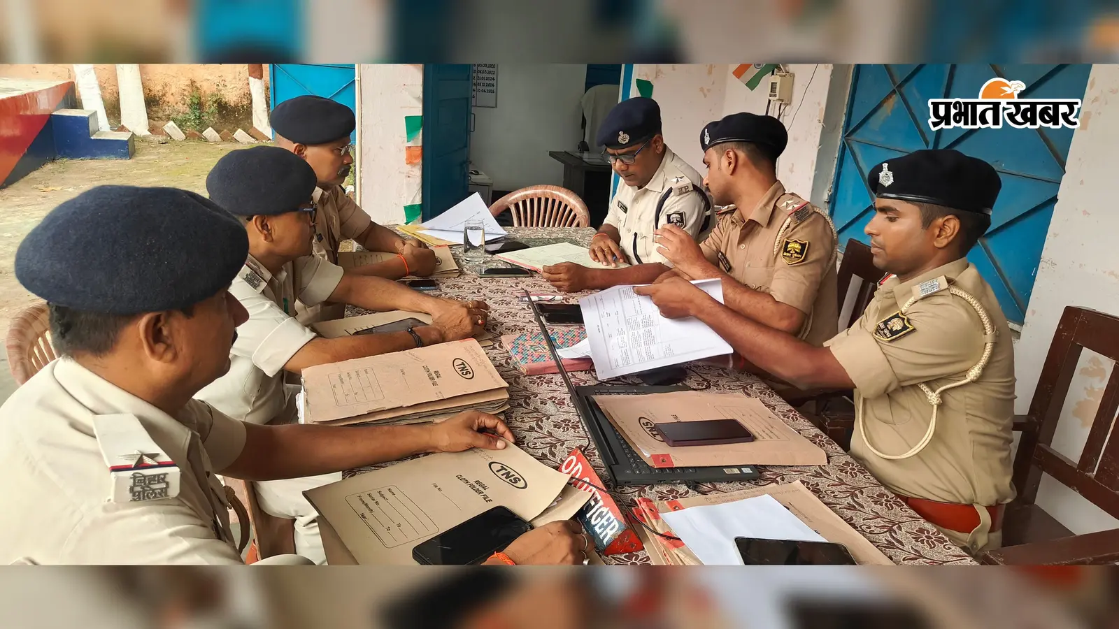 बिहारशरीफ : बिंद थाना में पुलिस की बढ़ेगी चौकसी, इंस्पेक्टर ने गश्ती और शराबबंदी अभियान को लेकर दिए निर्देश