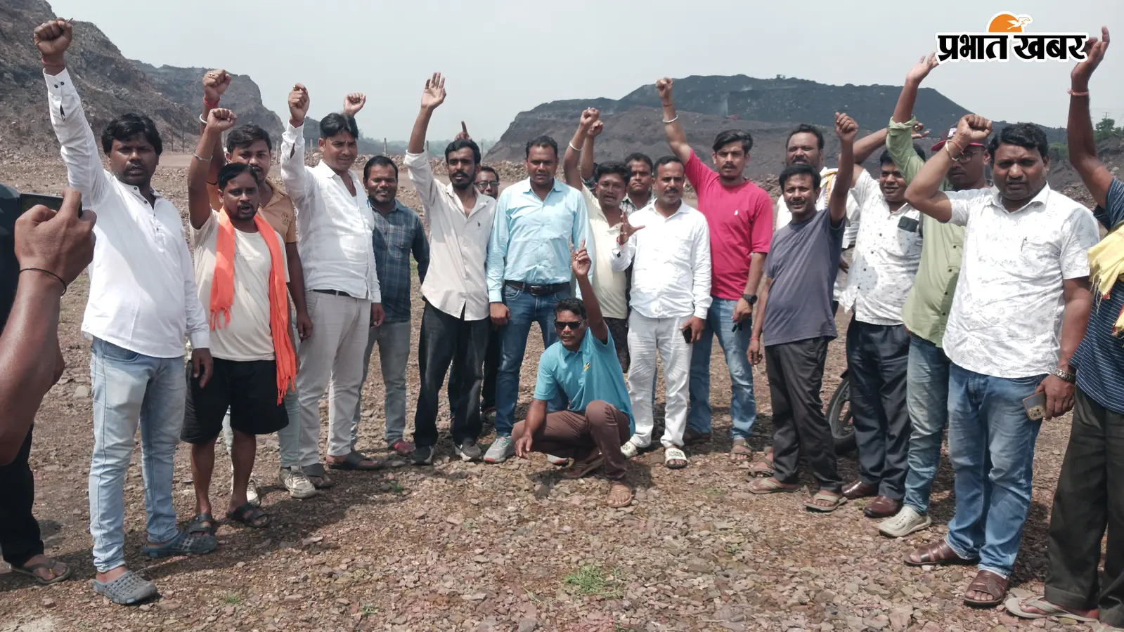 मुख्य मार्ग काटे जाने के विरोध में दूसरे दिन भी भौंरा सी-2 पैच का काम ठप