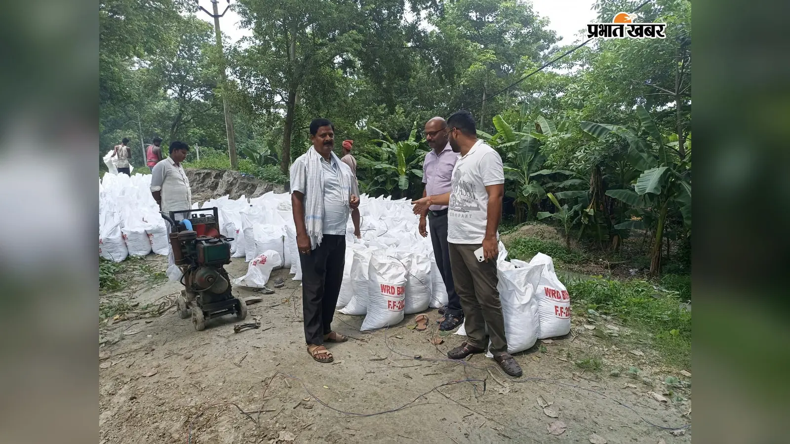 हाजीपुर में गंडक खतरे के निशान से नीचे, लालगंज में खतरे के ऊपर बह रही, चार जगह एसडीआरएफ तैनात