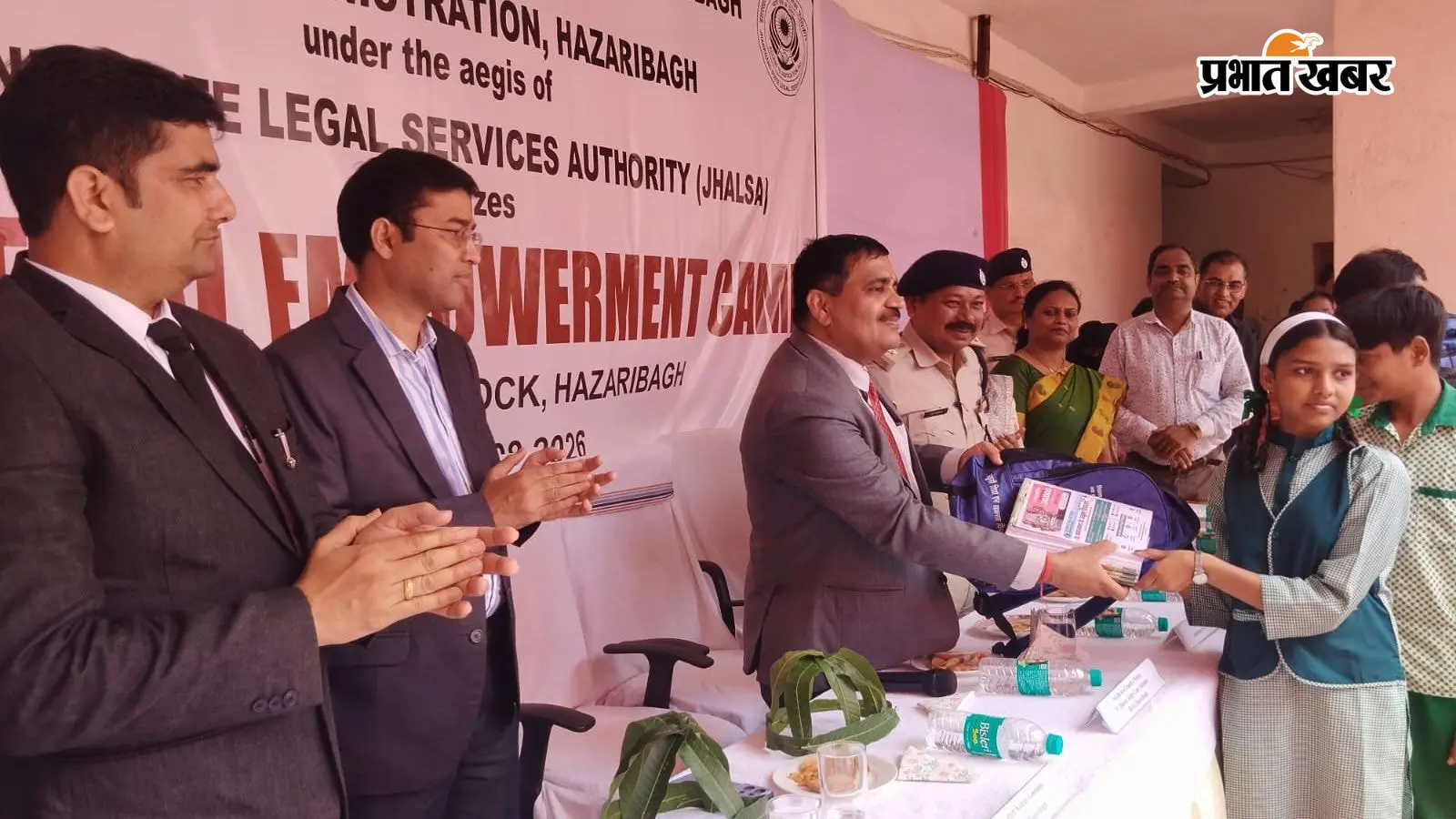 हजारीबाग में बड़ा आयोजन: 3.85 लाख लोगों को मिला योजनाओं का लाभ, 55.57 करोड़ की परिसंपत्तियां वितरित