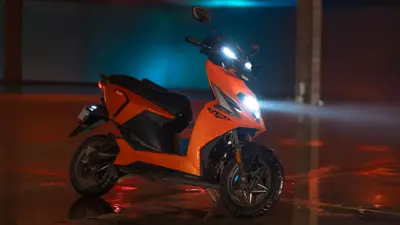 फुल चार्ज में 400km तक चलेगा, 6 राइडिंग मोड भी मिलेगा... ऑफिस-कॉलेज वालों के लिए बेस्ट है ये इलेक्ट्रिक स्कूटर