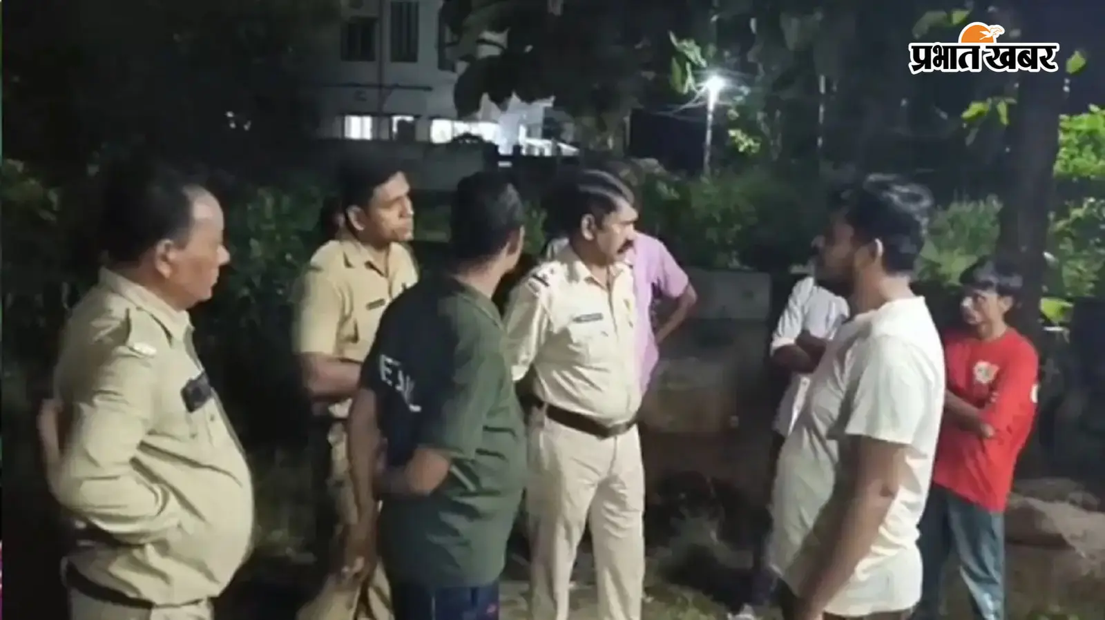 बंगाल के बांकुड़ा में फायरिंग, अपराधियों ने बिष्णुपुर में डॉक्टर के चैंबर को बनाया निशाना
