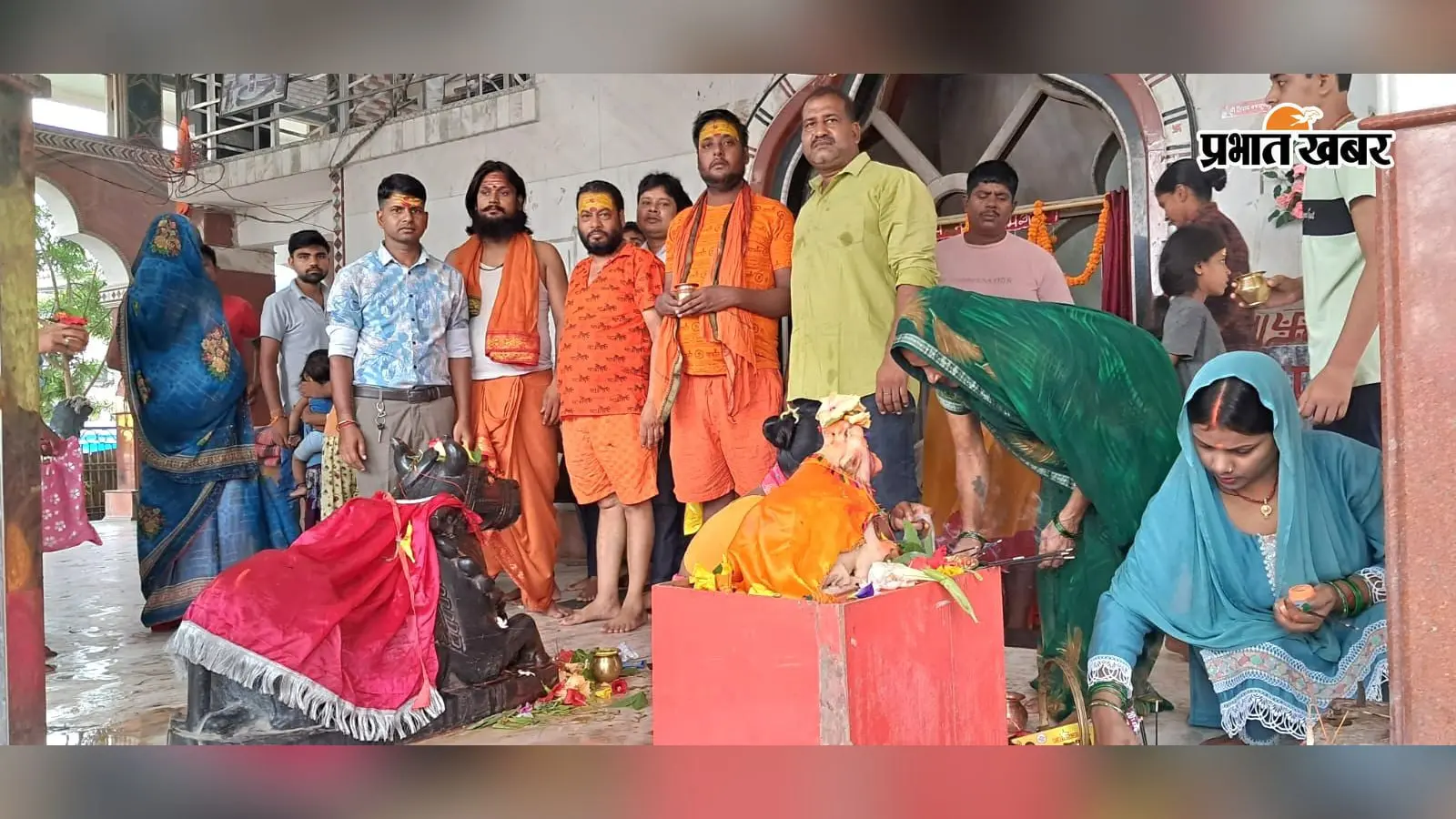 सारण : तरैया में अंतिम सोमवारी पर शिवालयों में उमड़ी भीड़, हर-हर महादेव के जयघोष से गूंजा इलाका