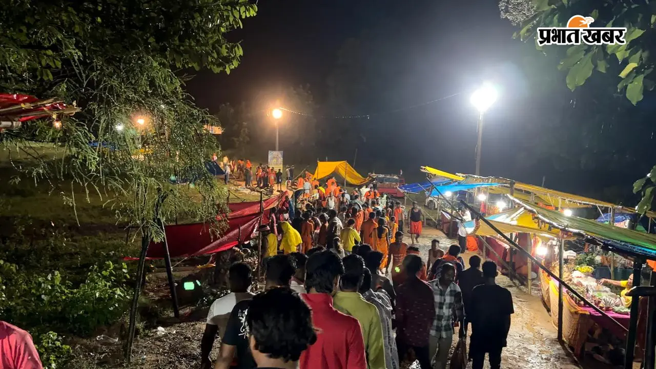हर-हर महादेव के जयघोष से गूंजा आमरेश्वर धाम, अंतिम सोमवारी पर उमड़ी श्रद्धालुओं की भारी भीड़,