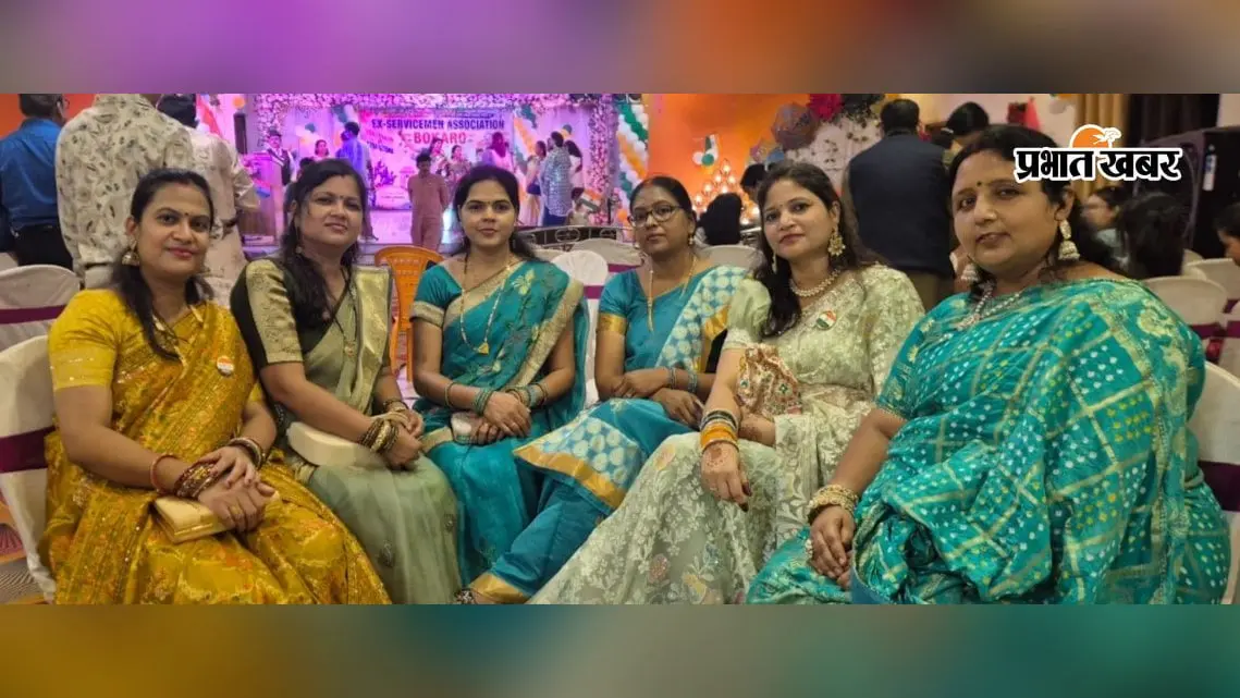 हेल्दी महिला मंडल की महफिल सजी, सावन की फुहार में भीगीं सखियां