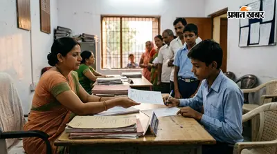 UP Board 2027: परीक्षा फॉर्म को लेकर अपडेट, 1 सितंबर तक फीस और 5 सितंबर तक अपलोड हो सकता है विवरण