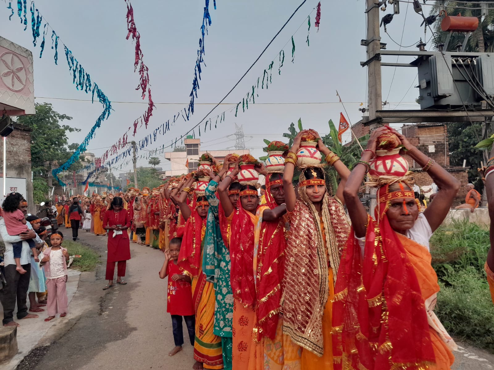 इलाके में बना हुआ है भक्तिमय माहौल. फोटो - प्रभात खबर
