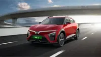 18.19 लाख से शुरू होगी अब VinFast VF 6, VF 7 भी हुई महंगी, देखें दोनों इलेक्ट्रिक SUVs की नई कीमत