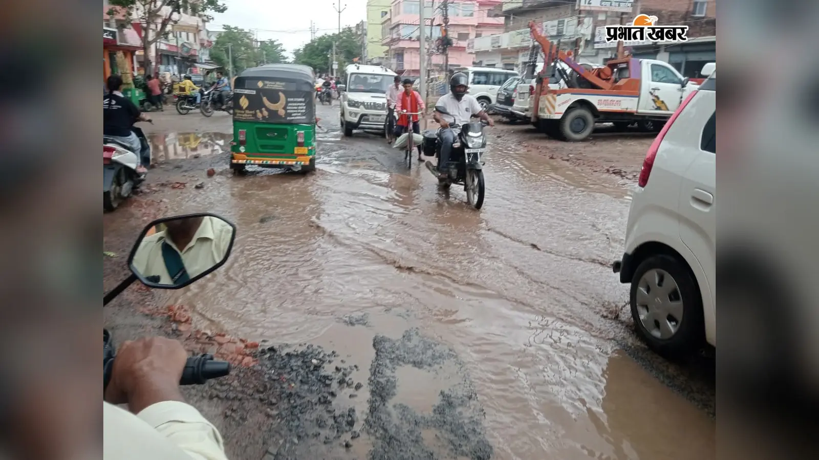 आरा : बुडको, निर्माण विभाग व नगर निगम में समन्वय नहीं, नाला और सड़क निर्माण में हो रही गड़बड़ी