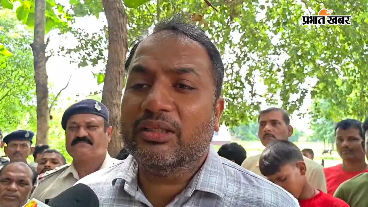 जमुई: बालू खनन के 30 फीट गहरे गड्ढों ने ली 13 वर्षीय बच्ची की जान; किऊल नदी में पूजा से पहले डूबी रिया, गोताखोरों ने निकाला शव