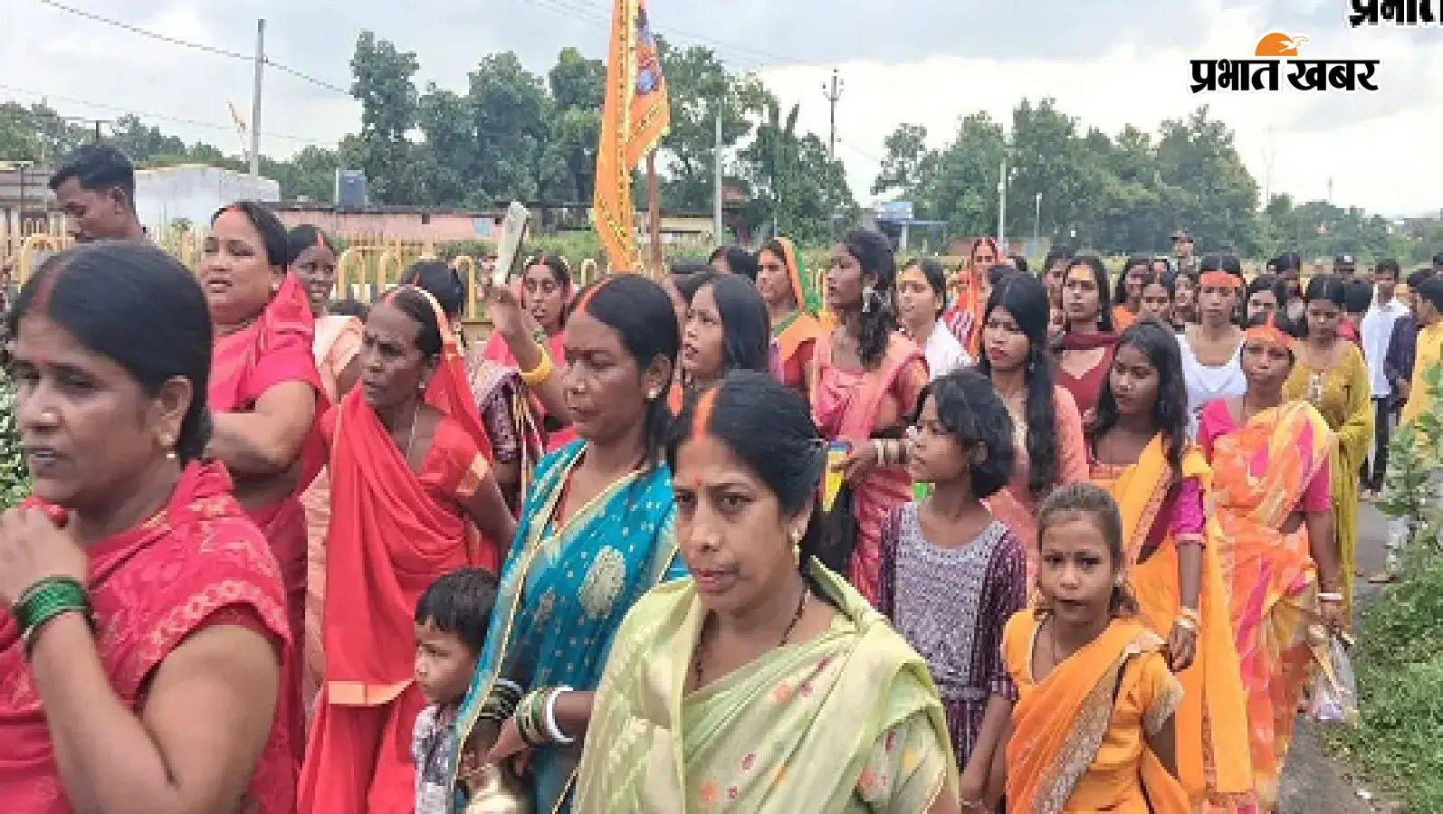 मांडू में सावन की अंतिम सोमवारी पर जलाभिषेक को उमड़ा श्रद्धालुओं का सैलाब