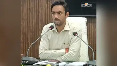 सीवान में पेपरलेस निबंधन को बढ़ावा देने का निर्देश, मोबाइल पर मिलेगी दस्तावेज की डिजिटल कॉपी