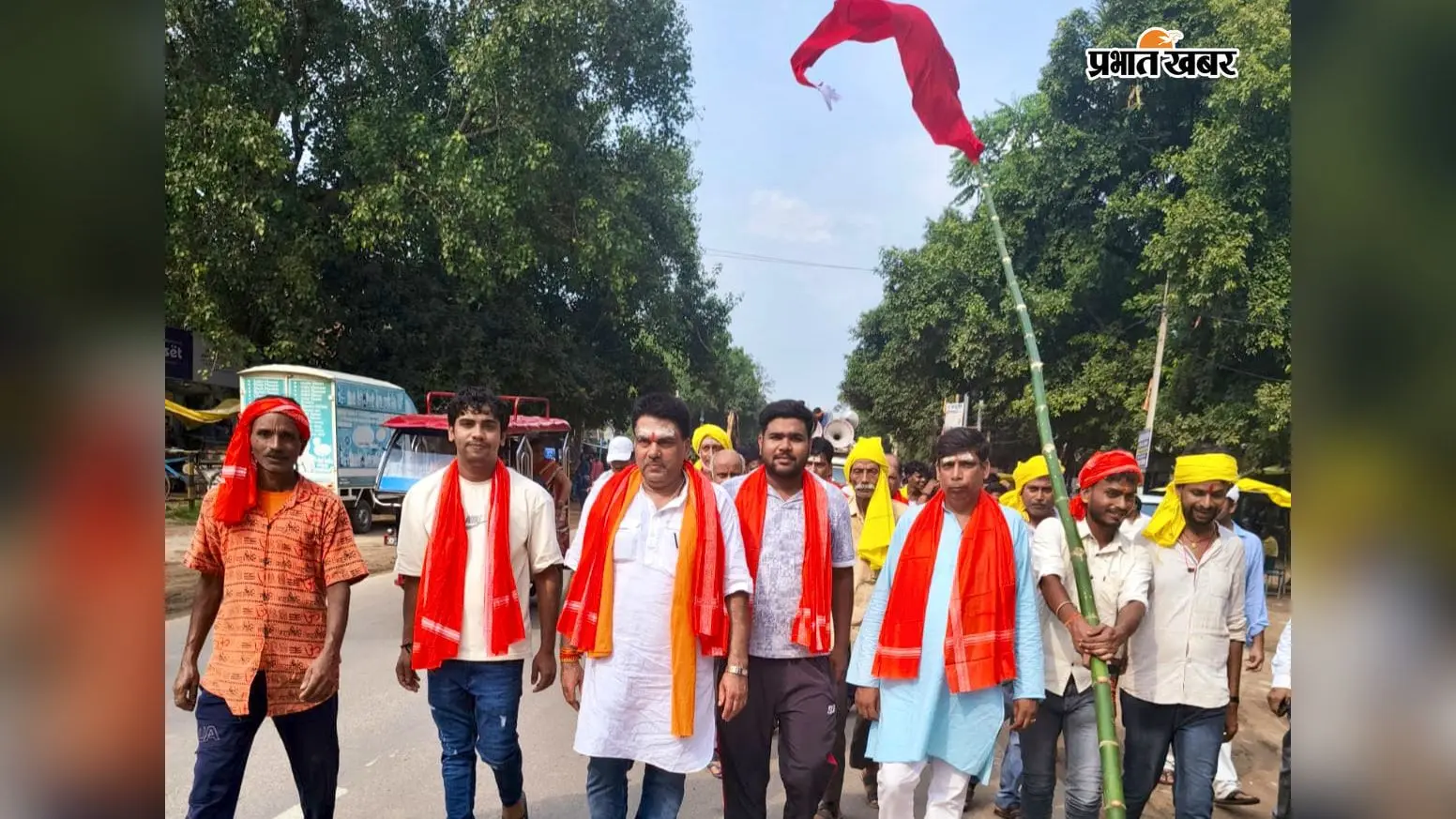 रोहतास: बिक्रमगंज में सावन की अंतिम सोमवारी पर गूंजा हर-हर महादेव, शिवालयों में उमड़ी श्रद्धालुओं की भीड़