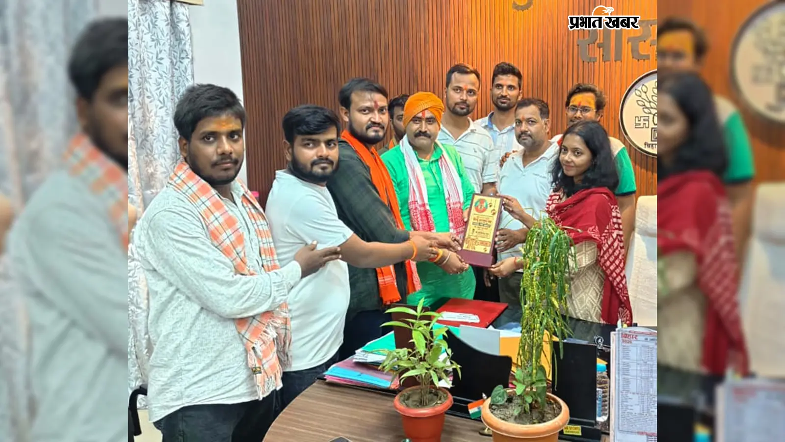 सासाराम में समाजसेवियों ने एसडीएम से की मुलाकात, लाइब्रेरी जीर्णोद्धार और स्वामी विवेकानंद की प्रतिमा का उठाया मुद्दा