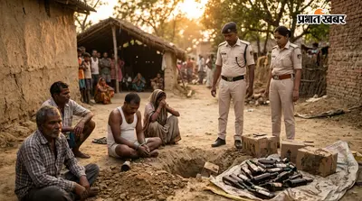 दिनारा-भानस में शराब के खिलाफ कार्रवाई, महिला समेत तीन तस्कर गिरफ्तार; जमीन में गाड़कर छिपाई थी शराब