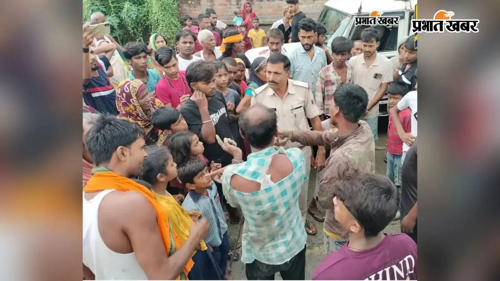बेगूसराय में गैस चूल्हा और जेवर साफ करने का झांसा देकर ठगी की कोशिश, दो संदिग्ध हिरासत में