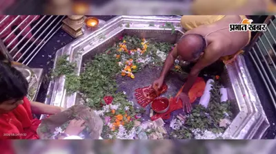विष्णुपद मंदिर में शुरू हुआ 5 दिवसीय झूलनोत्सव, चांदी के पालने में झूल रहे भगवान विष्णु के सोने के चरण