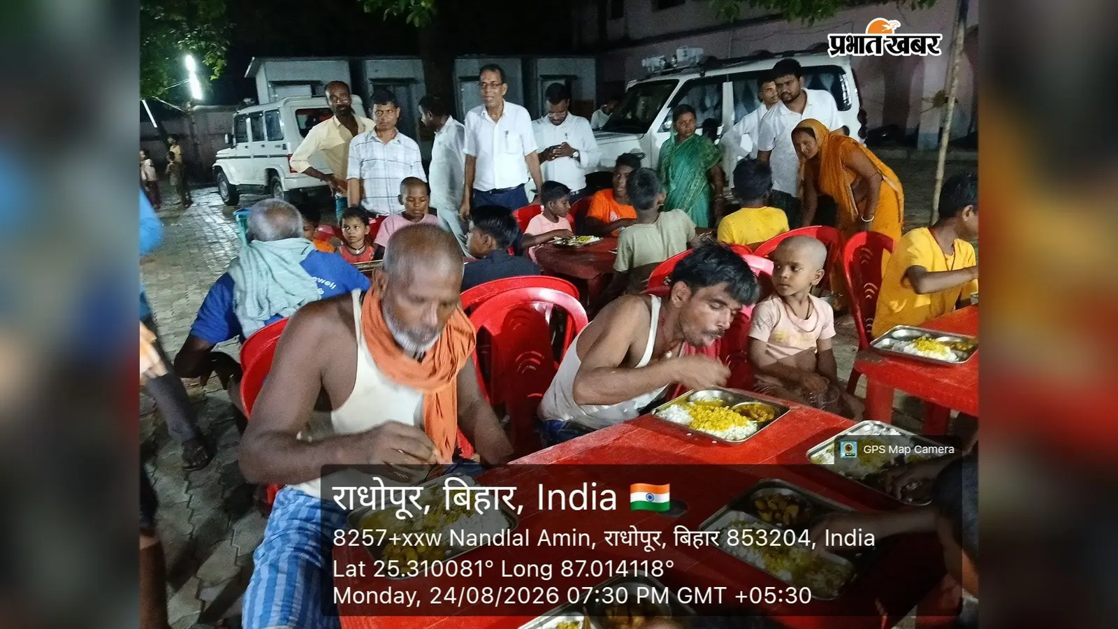 गंगा का कहर: राघोपुर बांध टूटने से 5000 से अधिक आबादी प्रभावित, पानी रोकने के लिए शुरू हुआ रिंग बांध का निर्माण
