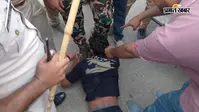 'प्लीज छोड़ दीजिए सर', ट्रेनी डीएसपी के थप्पड़ मारने के बाद पुलिसकर्मी के पैरों में गिरा छात्र, देखें तस्वीरें