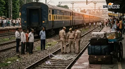 कानपुर में चलती ट्रेन में धक्कामुक्की पड़ गई भारी, नीचे गिरने से 30 वर्षीय युवक की मौत, नौकरी का सपना रह गया अधूरा