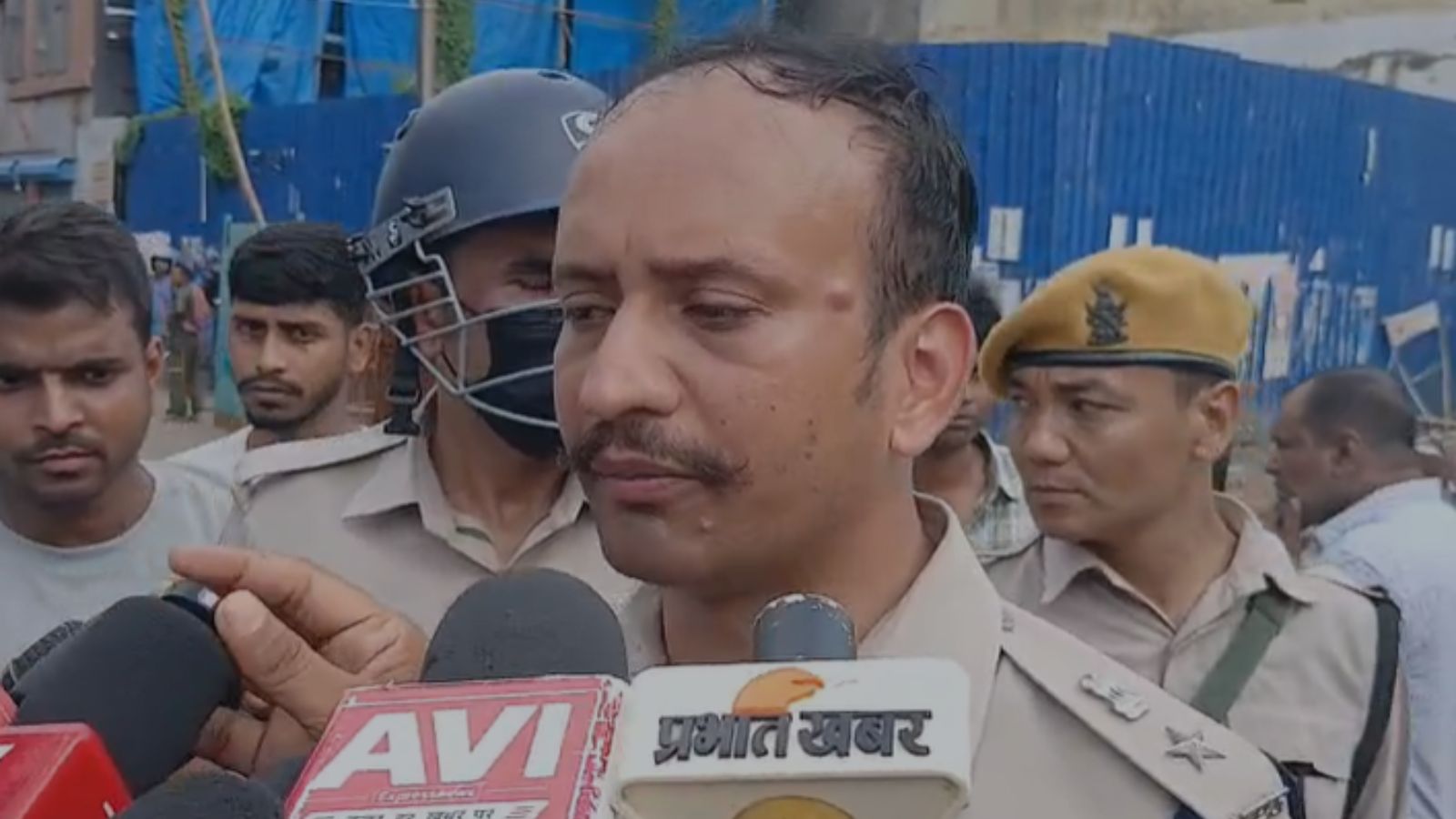 जानकारी देते एसएसपी कार्तिकेय के शर्मा