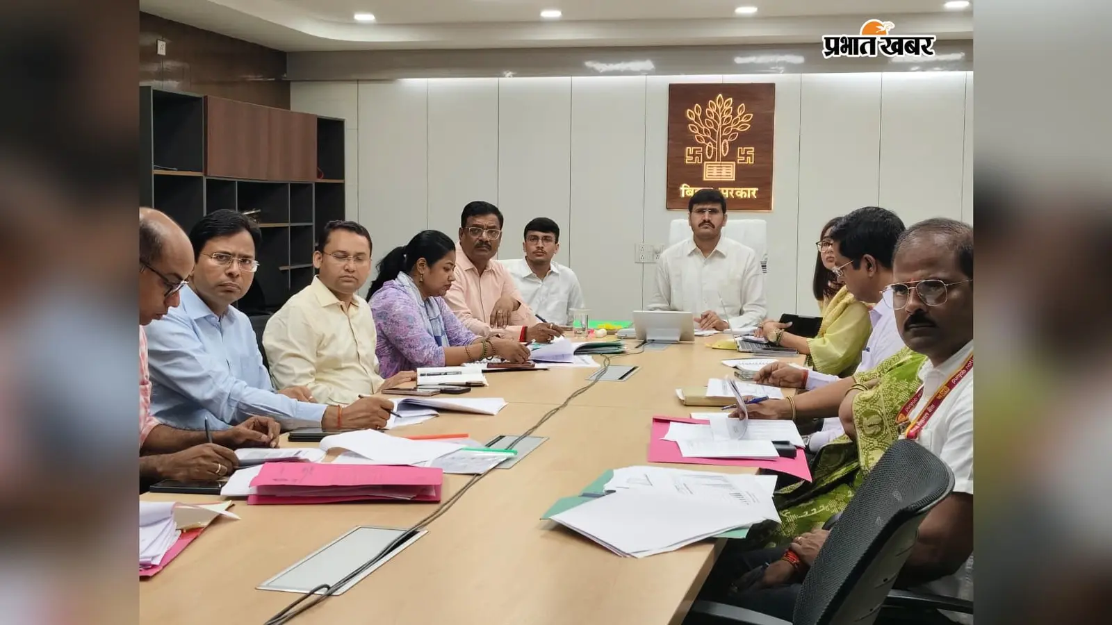 भोजपुर में 4 नए डिग्री कॉलेज, 9000 से ज्यादा सोलर प्लांट का लक्ष्य; जमीन और काम में तेजी के निर्देश