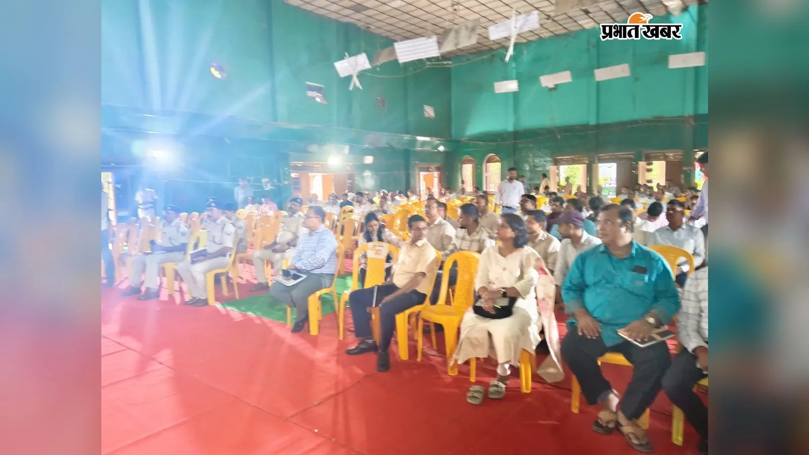 रोहतास में DDC की बैठक में बिजली व्यवस्था पर गरमाया मुद्दा, सांसद-विधायकों ने रखीं क्षेत्र की समस्याएं