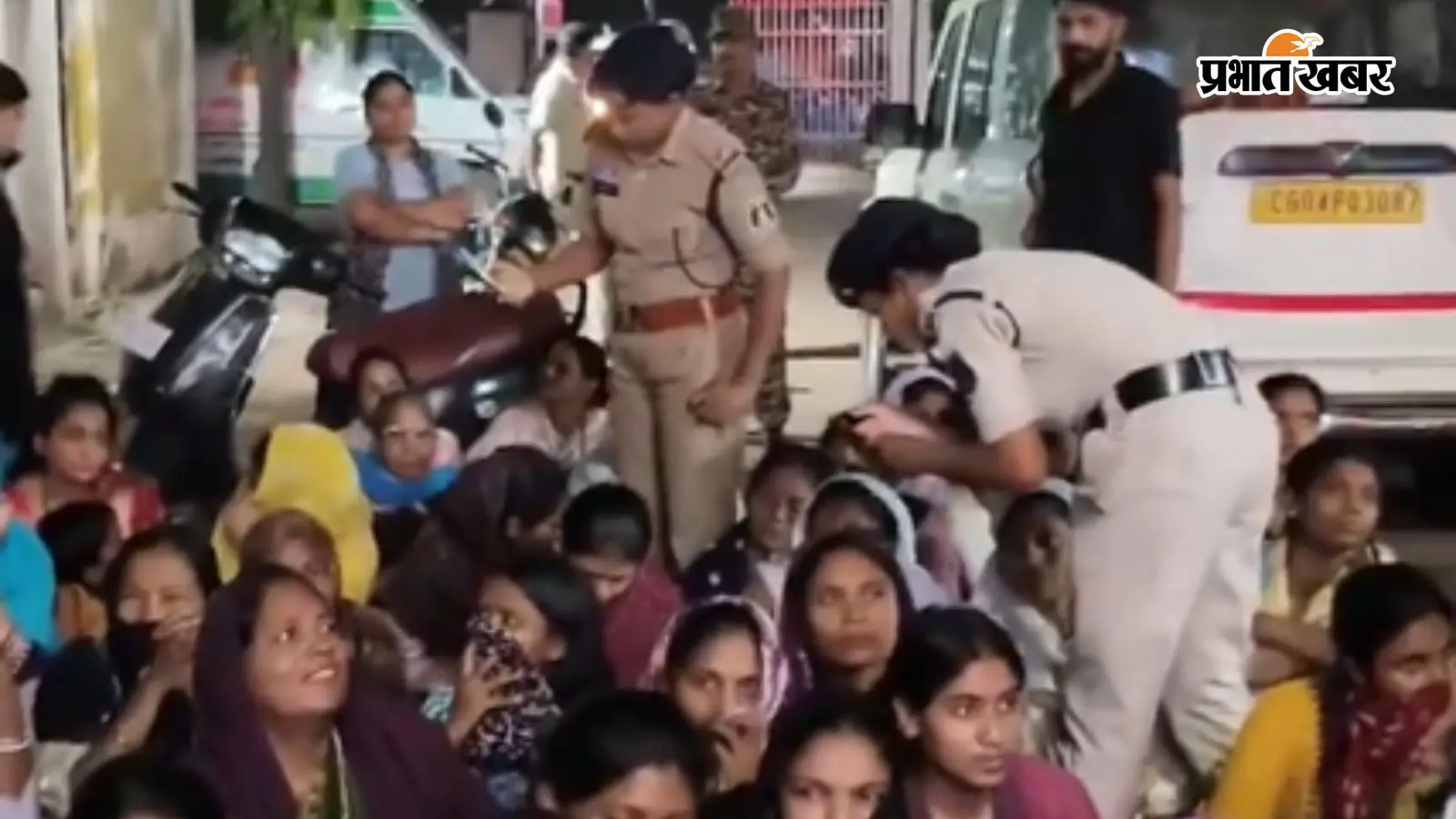 छत्तीसगढ़ : पुलिस थाने में प्रदर्शन के बाद बवाल, रायपुर में ईसाई समुदाय ने लगाए बदसलूकी के आरोप