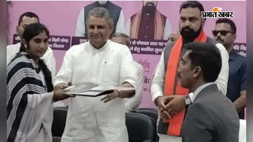 नालंदा की 225 ग्रामीण महिलाएं बनेंगी सुधा की विक्रेता, दूध-दही के साथ पनीर और घी की भी करेंगी बिक्री