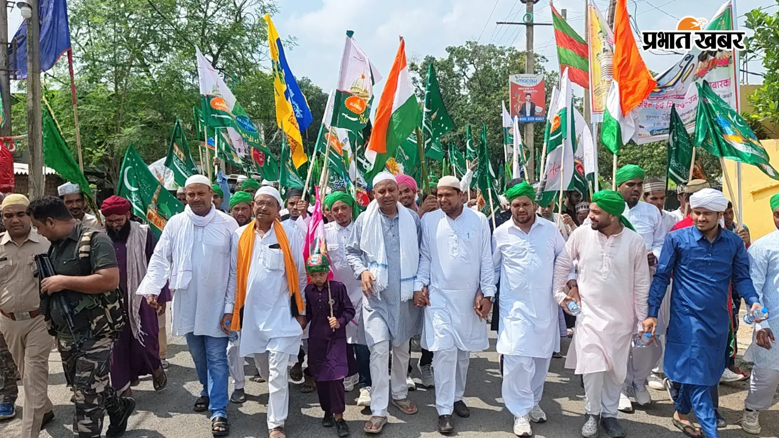 अमन-चैन के पैगाम के साथ गूंजा राजमहल, एमटी राजा के नेतृत्व में निकला जुलूस-ए-मोहम्मदी