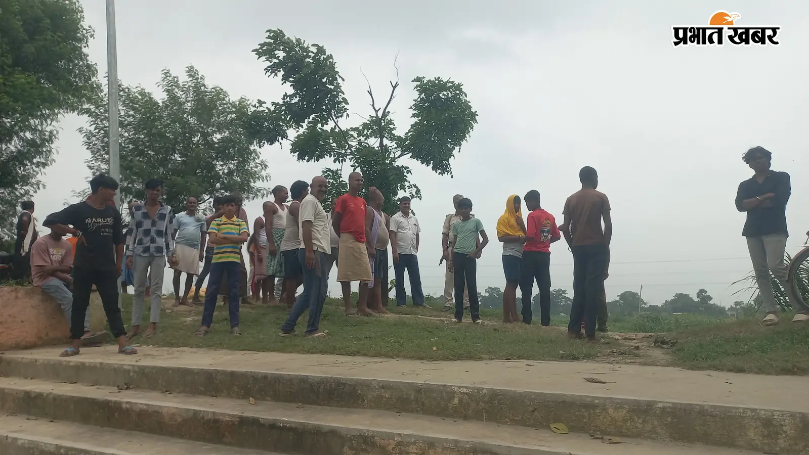 बेगूसराय: बछवाड़ा में गंगा बाया नदी किनारे मिला अज्ञात महिला का सड़ा-गला शव, हत्या कर फेंके जाने की आशंका