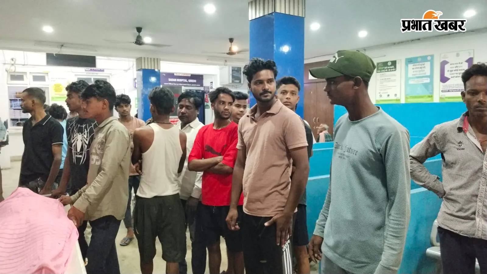 ईद-ए-मिलादुन्नबी पर झंडा लगाते समय करंट की चपेट में आया युवक, मौत से गांव में पसरा मातम