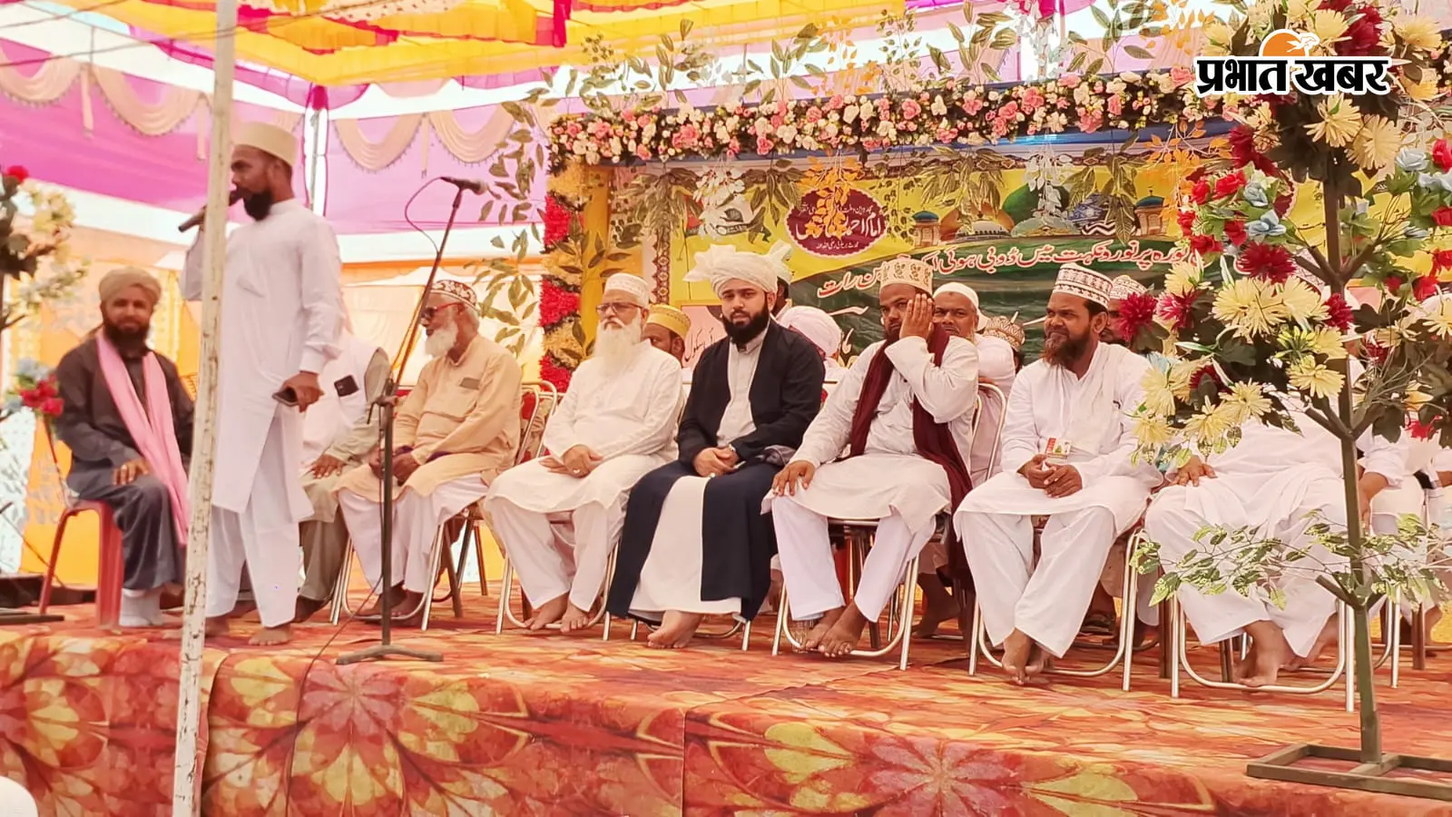 सीवान के हसनपुरा में अकीदत व उत्साह के साथ निकला जुलूस-ए-मोहम्मदी, उल्लेमाओं ने दिया भाईचारे का संदेश