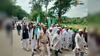 पतरातू में धूमधाम से निकला जुलूस-ए-मोहम्मदी, नात-ए-पाक और धार्मिक नारों से गूंजा क्षेत्र