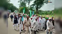 पतरातू में धूमधाम से निकला जुलूस-ए-मोहम्मदी, नात-ए-पाक और धार्मिक नारों से गूंजा क्षेत्र