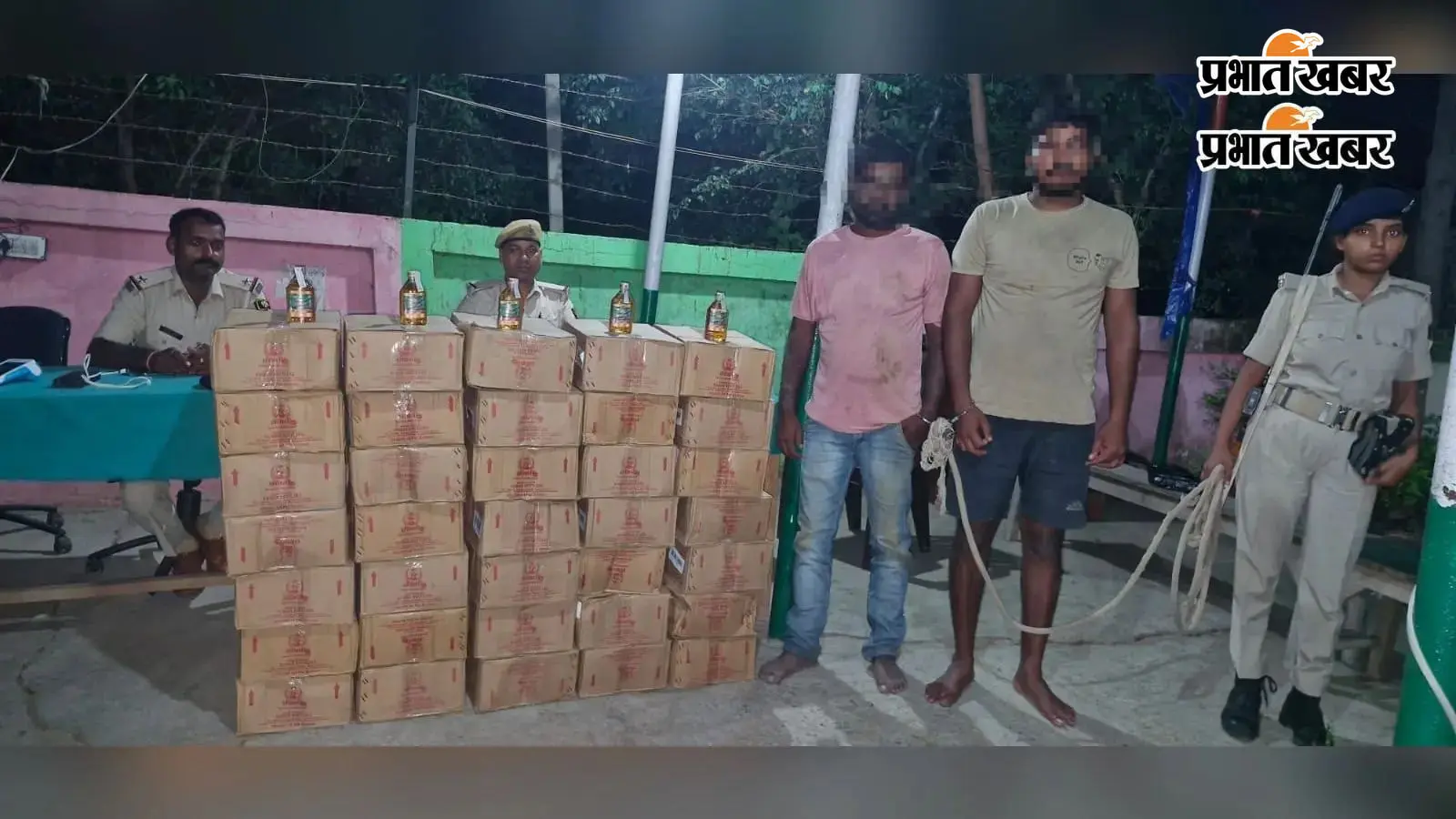 औरंगाबाद में झारखंड से कार में शराब लेकर आ रहे दो धंधेबाज गिरफ्तार, 280 लीटर शराब जब्त