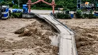 Nepal Flood: अचानक आई बाढ़ से भारी तबाही, कैलाश मानसरोवर जा रहे करीब 400 यात्रियों से टूटा संपर्क