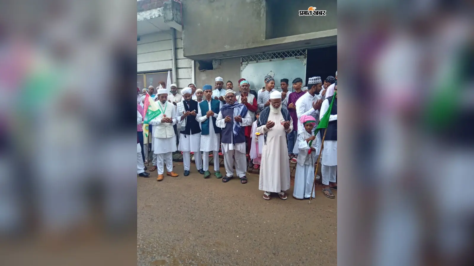 बोकारो: पेटरवार के जरुवाटांड़ में धूमधाम से मना ईद मिलादुन्नबी, जुलूस निकाल मांगी शांति की दुआ