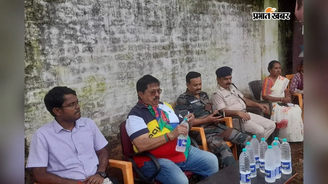दुष्कर्म पीड़िता के परिजनों से मिले विधायक चुन्ना सिंह, बोले- आरोपी को नहीं बख्शा जाएगा