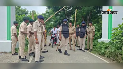 "आपत्तिजनक वीडियो के बाद महापंचायत की अफवाह": उज्जैन बंगरा में भारी पुलिस बल तैनात, हर आने-जाने वाले की तलाशी