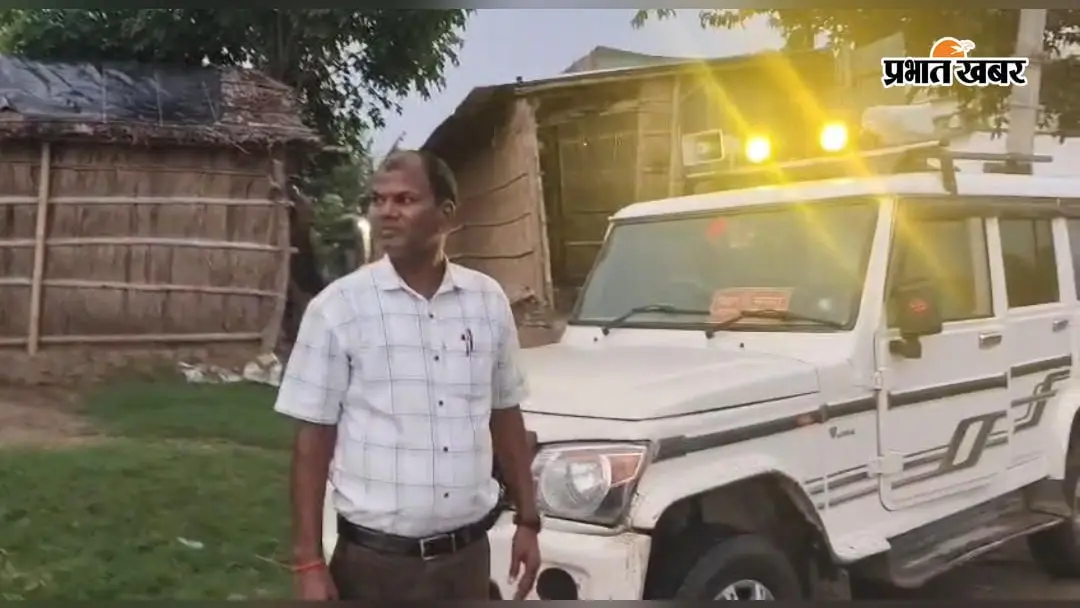 वैशाली के राघोपुर में प्रशासन अलर्ट, माइकिंग से लोगों को सतर्क कर रहे अंचलाधिकारी