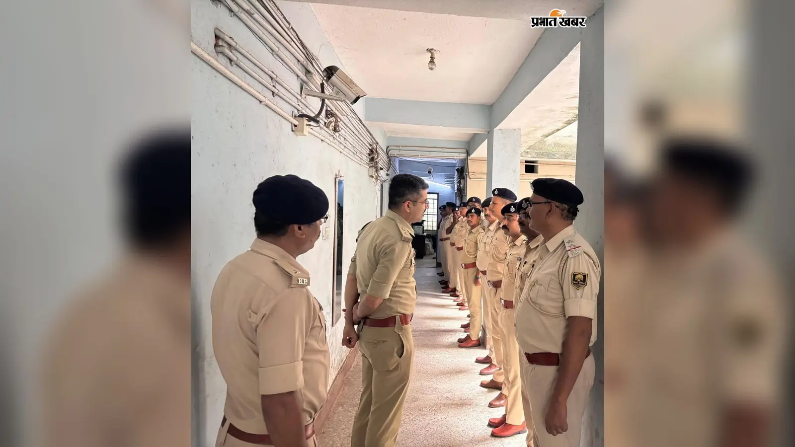 नालंदा: एसपी हृदयकान्त ने किया हिलसा थाना का औचक निरीक्षण, सिरिस्ता और हाजत का जायजा लेकर लंबित कांडों के त्वरित निष्पादन का दिया निर्देश